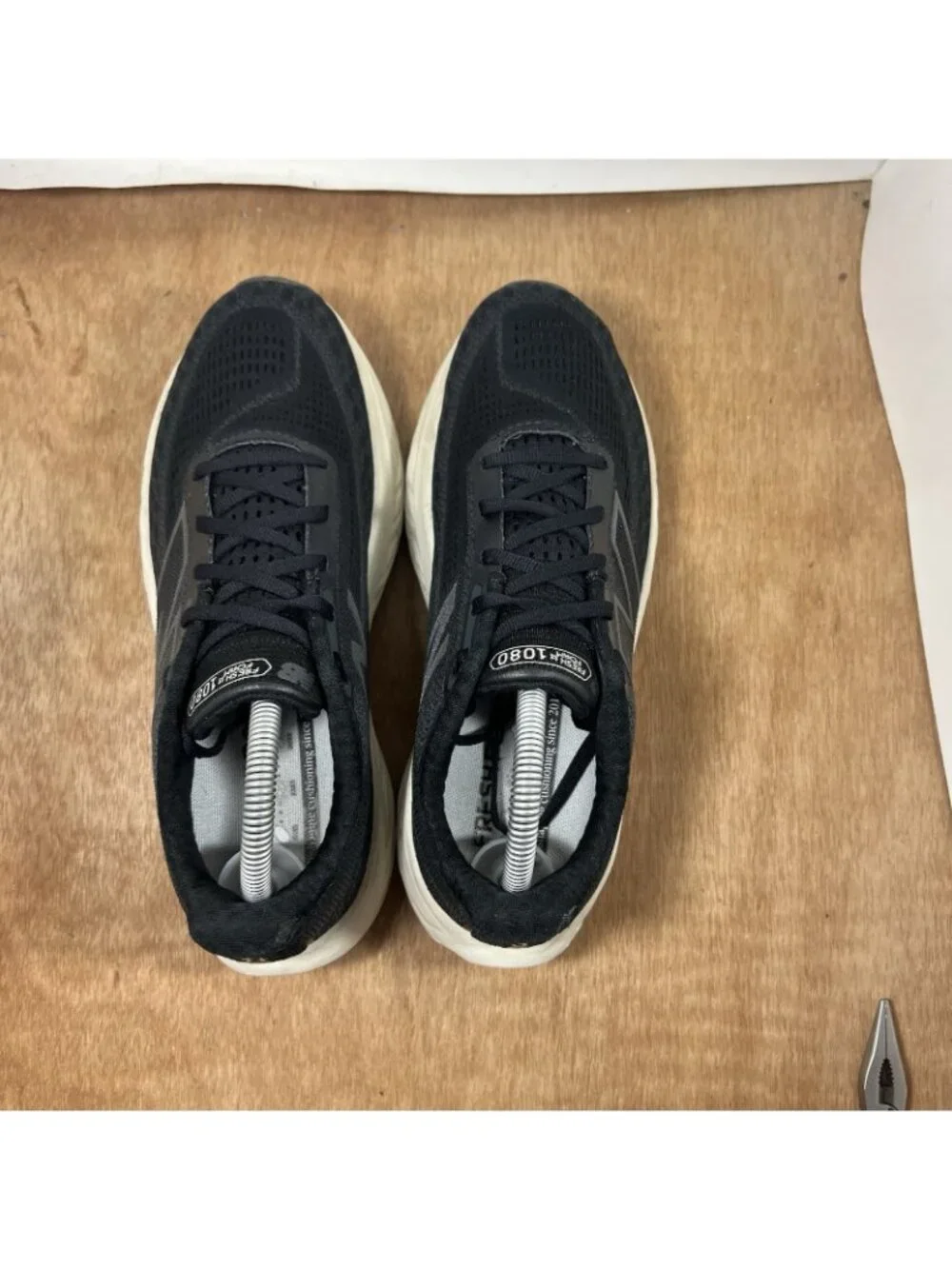 New Balance Fresh Foam x 1080v14 Womens Size 9 Black Running Shoes Sneakers